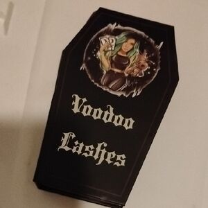 Voodoo Lashes Extreme With LashLiner Magnetic